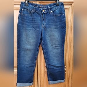 Jennifer Lopez Capris Jeans size 8